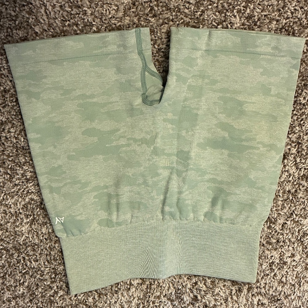 Athletic bike shorts